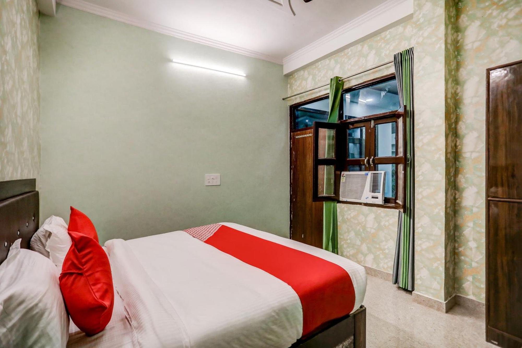 O Happy Hotel Lucknow
